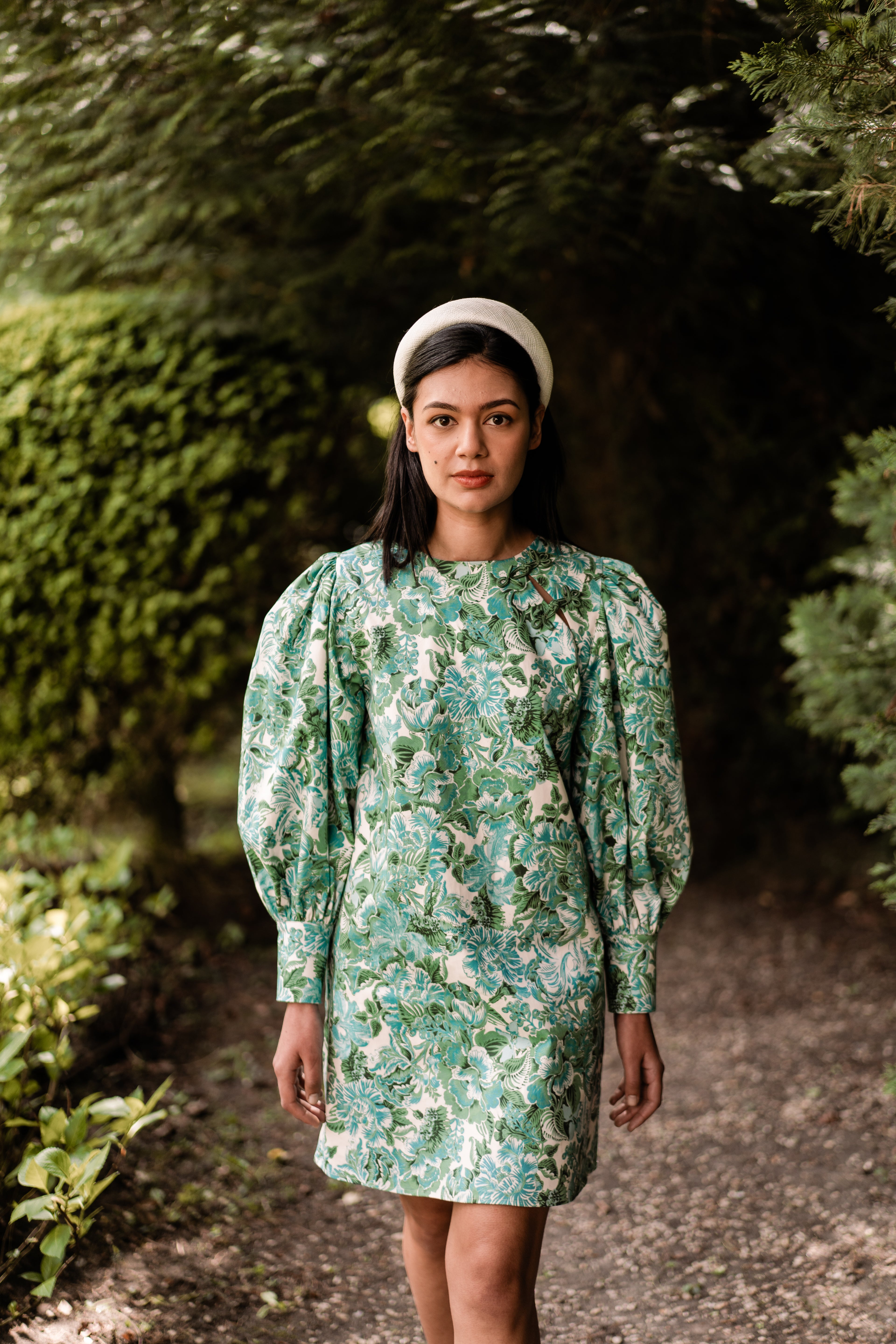 Robe Hyacinthe — Iris de Froment — robe de cérémonie à manches bouffantes